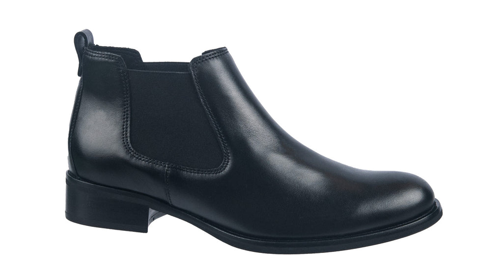 Black leather Chelsea boot
