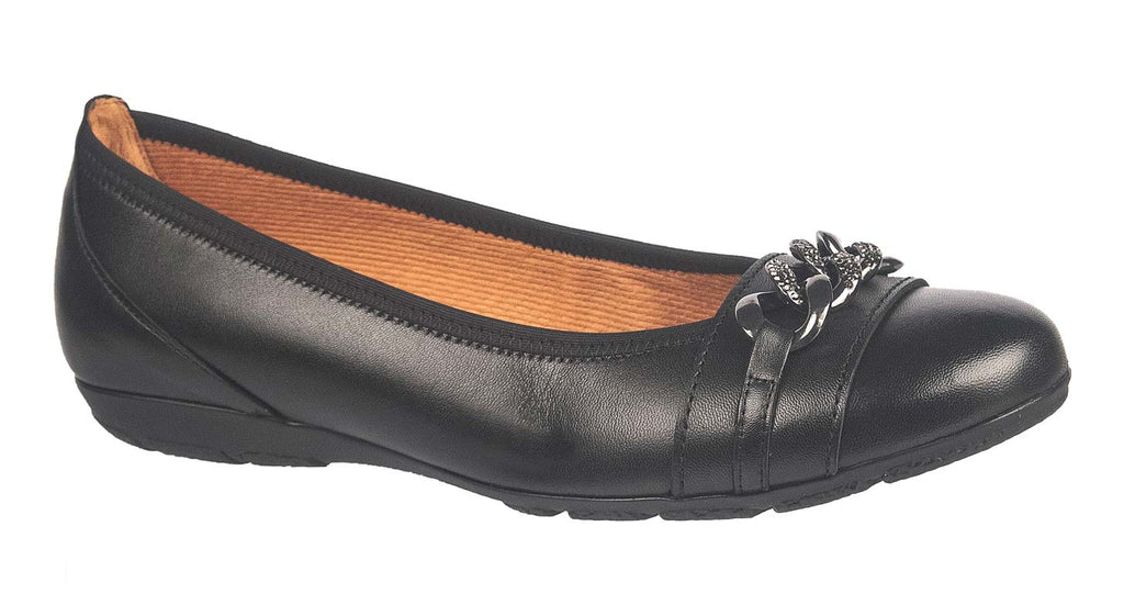 Gabor shoes black leather pumps