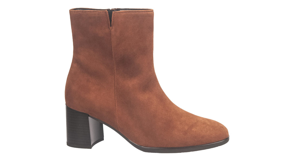 Gabor heeled boots in tan suede