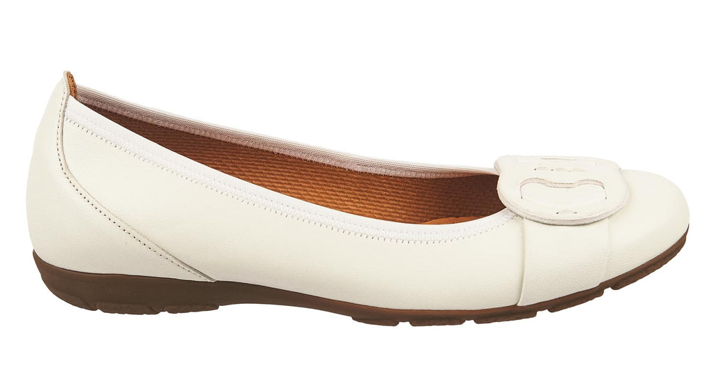 Gabor shoes white leather pumps