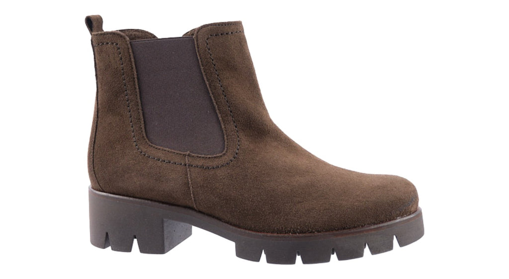 Brown suede Chelsea boots.