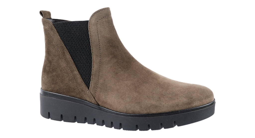 Wide fitting Olive green suede boot