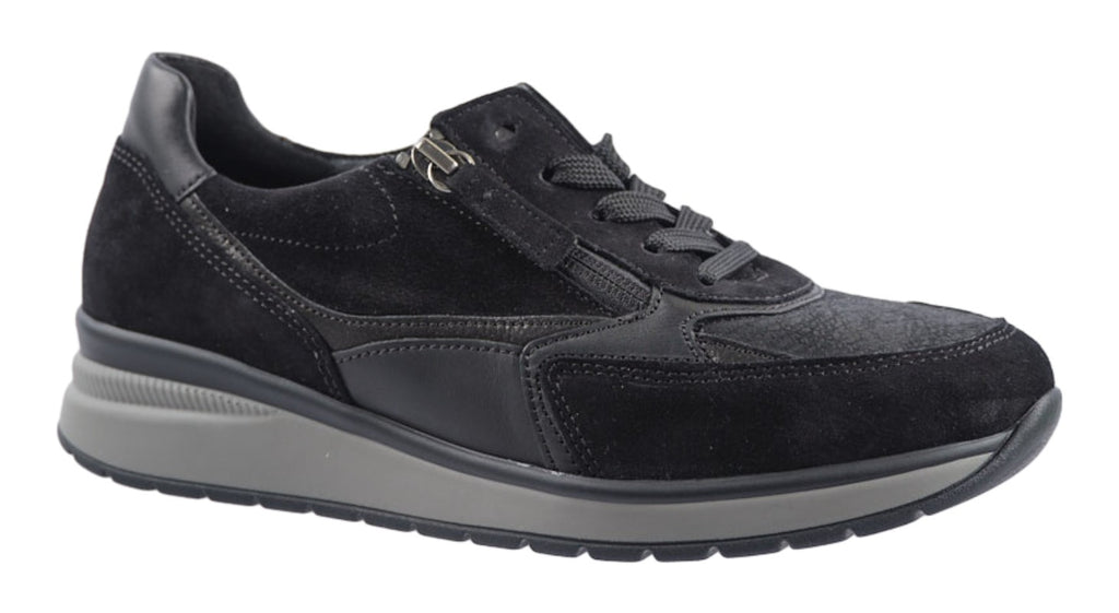 Black leather and suede trainers