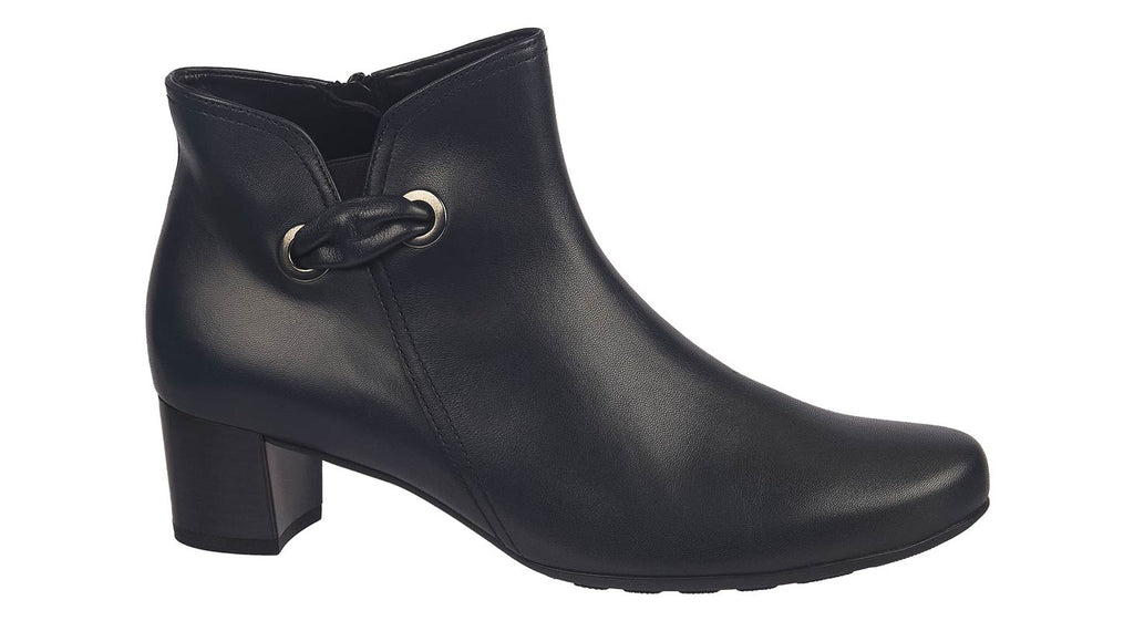 Gabor navy leather heeled boots