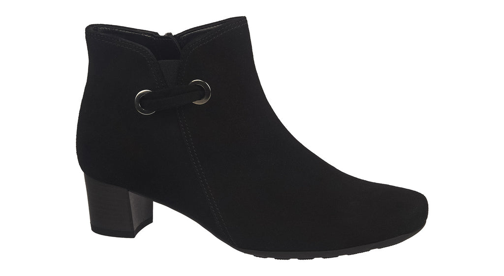 Gabor black suede ankle boots 32.827.47