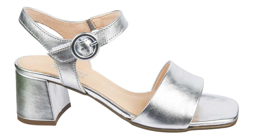 Gabor ladies heeled sandals in silver leather
