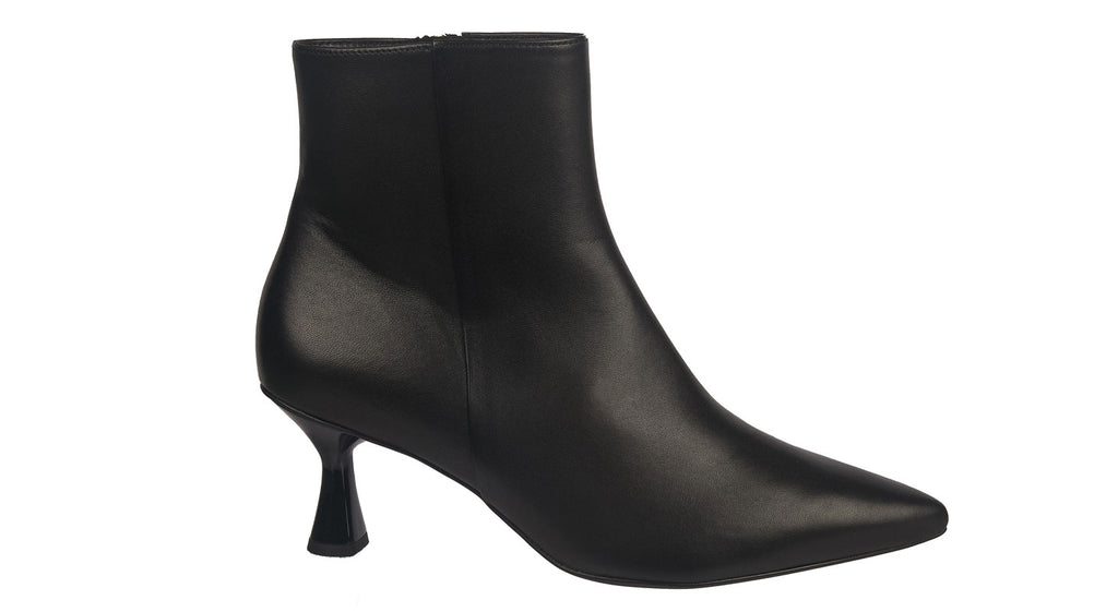 Hogl women's heeled boots in black soft leather