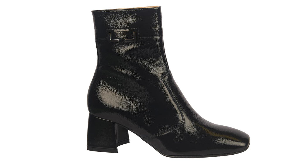 NeroGiardini women's heeled boots in soft black patent leather