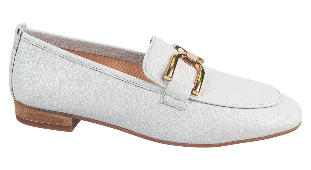 Ladies Unisa loafer shoes in white leather