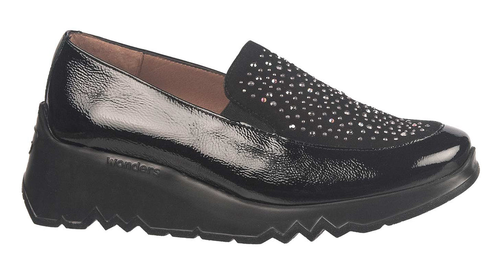 Wonders black patent wedges with crystal detailing