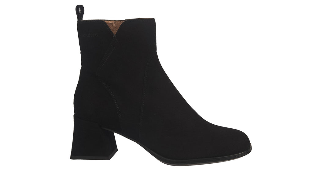 Wonders heeled boots in black suede