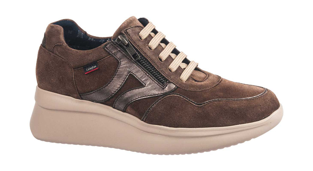 Callaghan shoes trainers in taupe suede