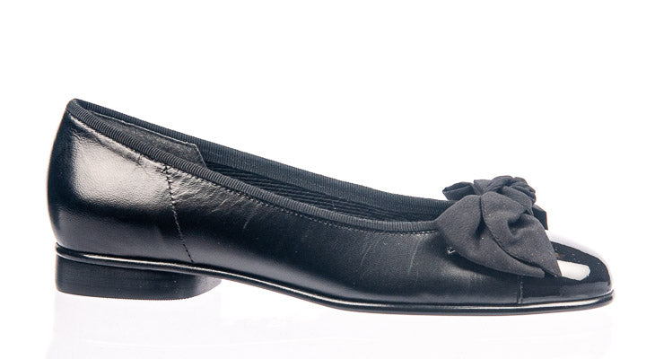 Gabor black pumps shoes with bow