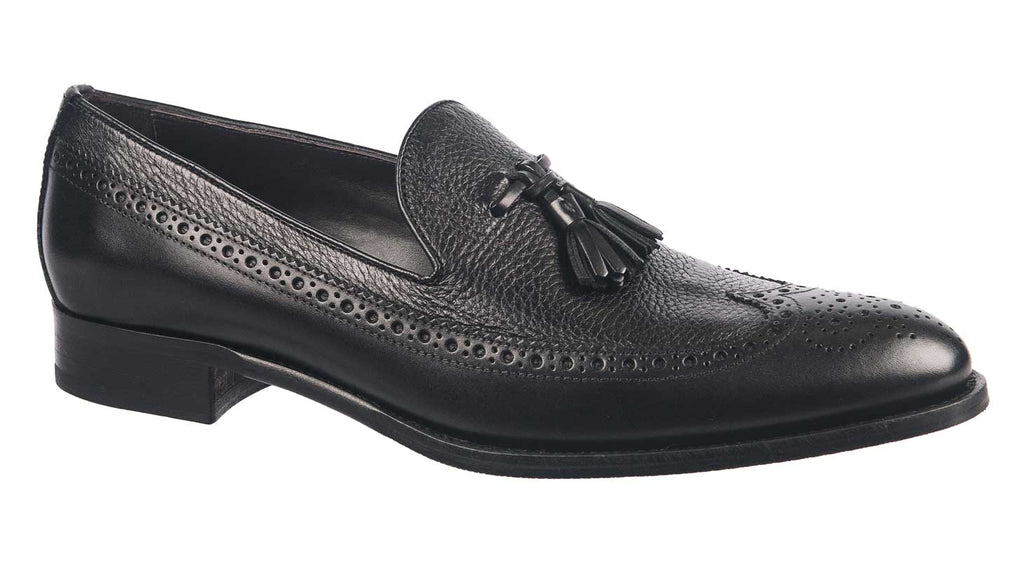 Luca Bossi mens loafers in black leather with tassle