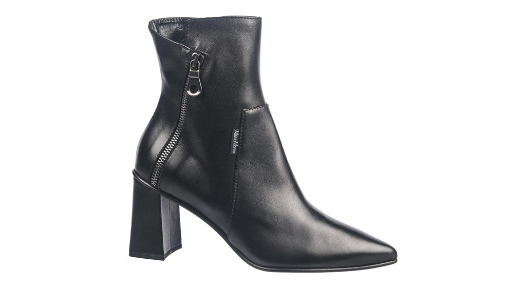 Marco Moreo heeled boots in black leather with side zip