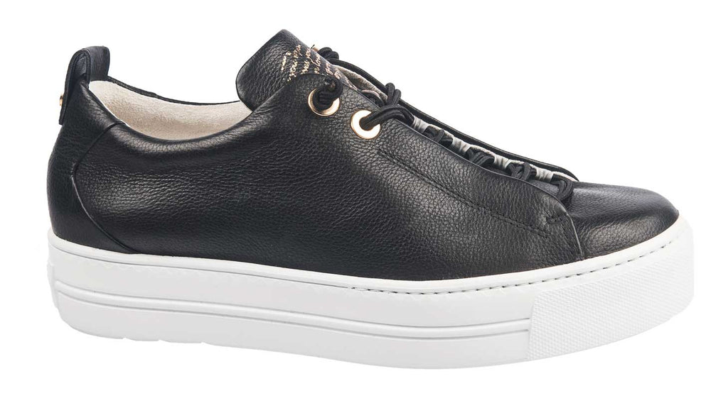 Paul Green ladies sneakers in black leather with white sole